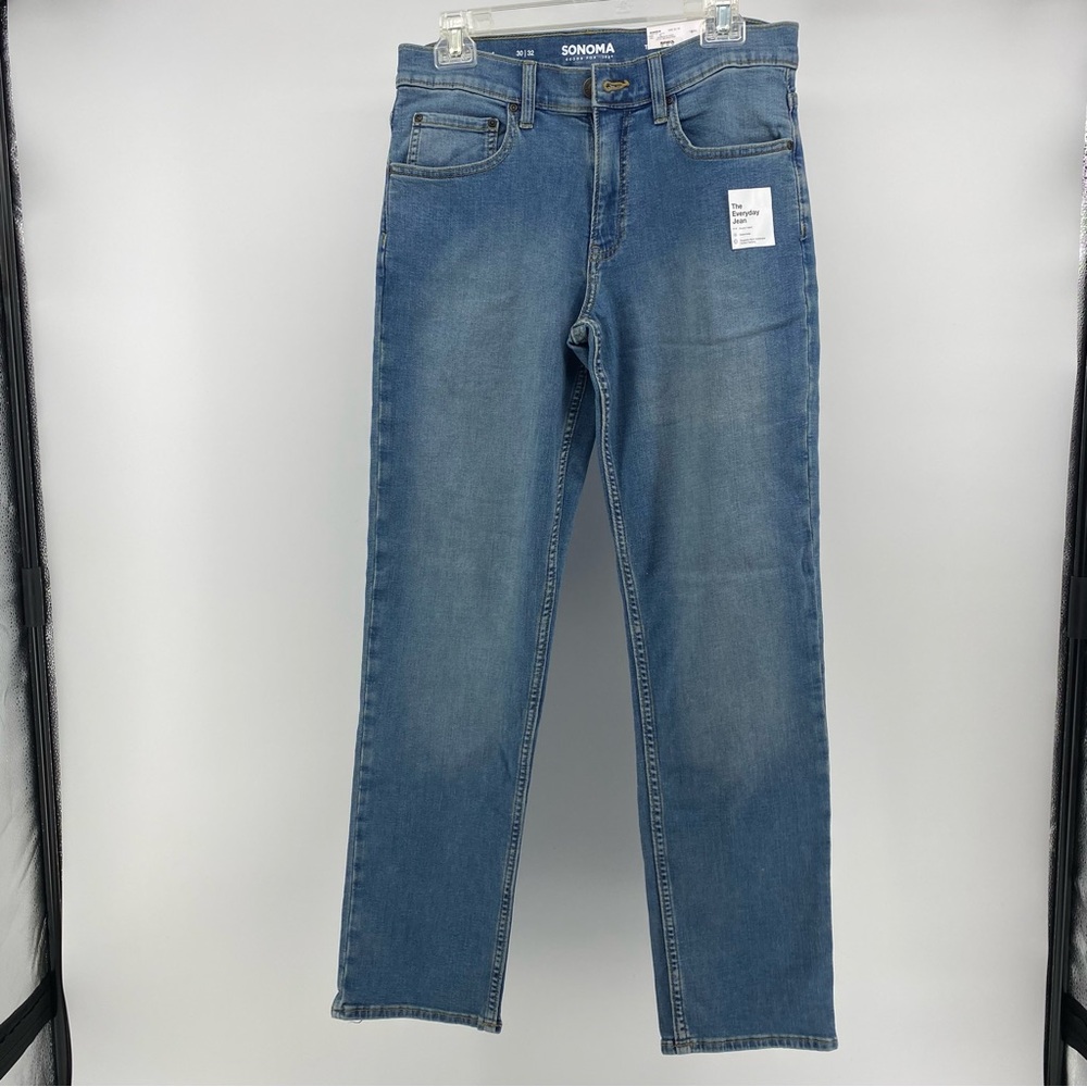 Sonoma Women’s The Everyday Jean- 30W 32L Relaxed Straight Leg- Medium Wash- NWT